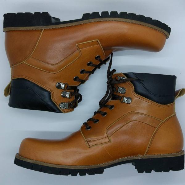 Sepatu Kulit Boots Eksklusif FB448