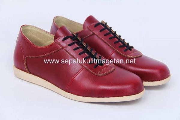 Sepatu Kulit Boots Eksklusif FK49 Maroon