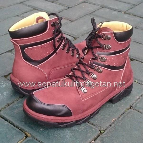 Sepatu Kulit Boots Eksklusif FB98N