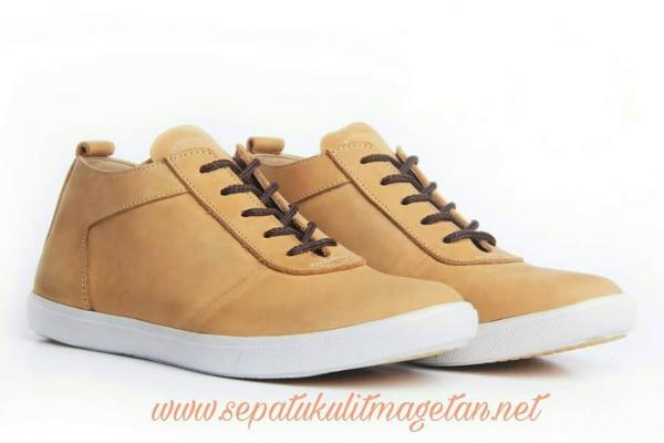 Sepatu Kulit Boots Eksklusif FK49 Custom Tan