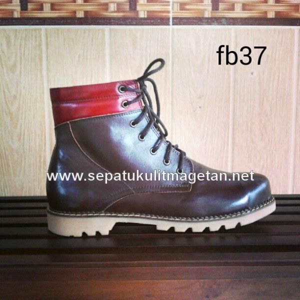 Sepatu Kulit Boots Eksklusif FB37