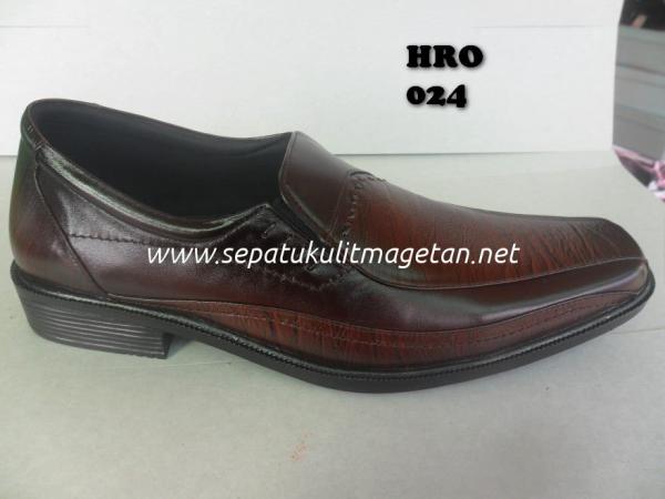 Sepatu Kulit Pria Pantofel HRO 024