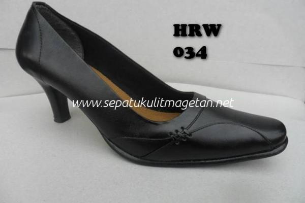 Sepatu Kulit Pantofel Wanita HRW 034