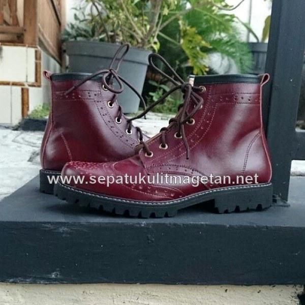 Sepatu Kulit Boots Eksklusif FB34S Maroon