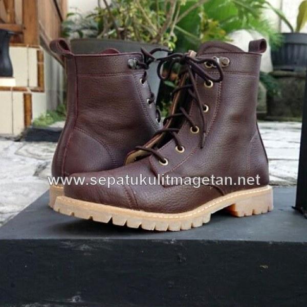 Sepatu Kulit Boots Eksklusif FB84