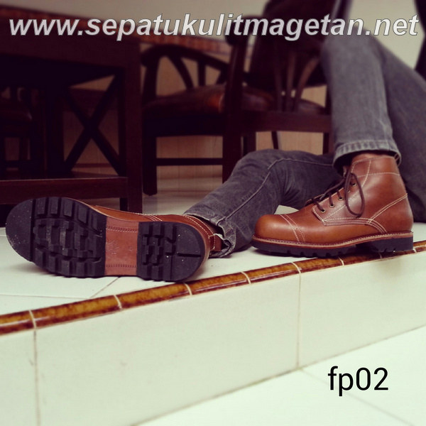 Exclusive Premium Boots FP02