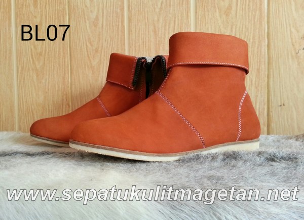 Sepatu Kulit Boots Eksklusif Wanita BL07