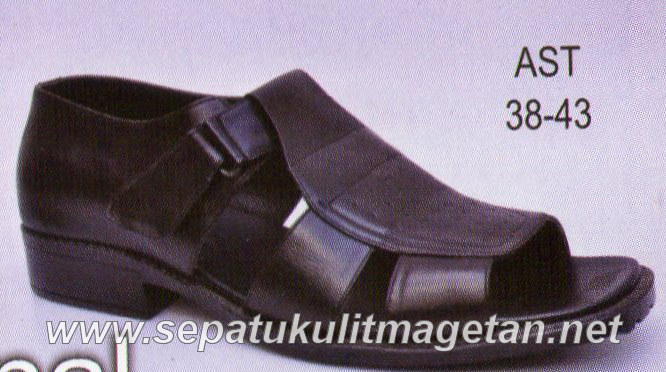 Sepatu Kulit Casual Pria AB AST