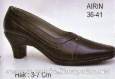 Sepatu Kulit Pantofel Wanita AB Airin