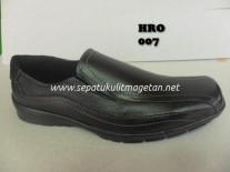 Sepatu Kulit Pantofel Pria HRO 007