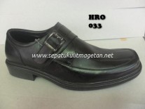 Sepatu Kulit Pantofel Pria HRO 033