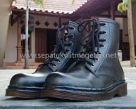 Sepatu Kulit Boots Eksklusif FB83