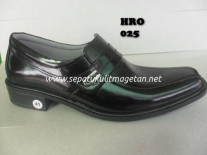Sepatu Kulit Pantofel Pria HRO 025