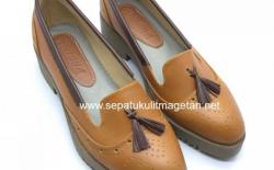 Sepatu Kulit Casual Eksklusif Wanita FLC03