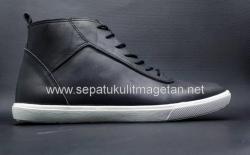 Sepatu Kulit Boots Eksklusif FB449 Black