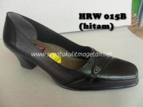 Sepatu Kulit Pantofel Wanita HRW 015B Hitam